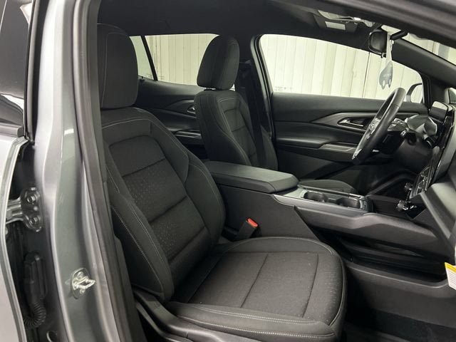 Certified 2025 Chevrolet Equinox EV LT FWD image 26