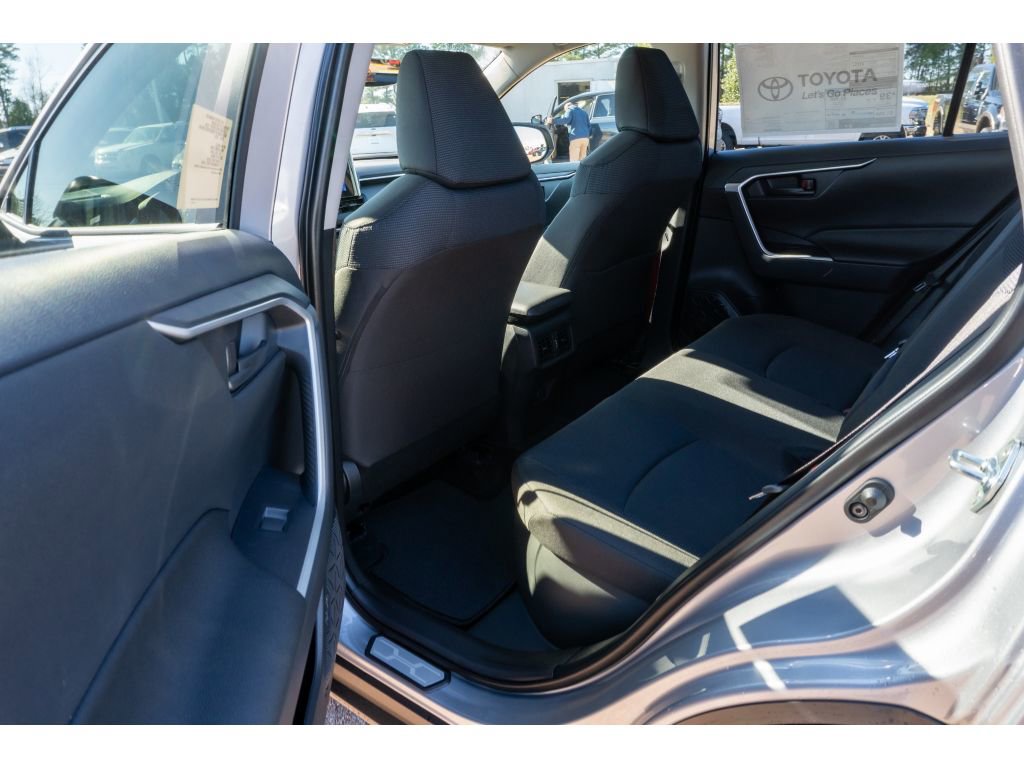 New 2025 Toyota RAV4 LE image 12