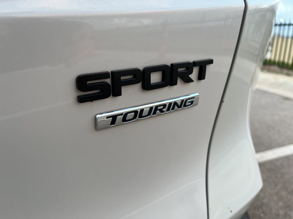 Certified 2023 Honda CR-V Sport Touring image 9
