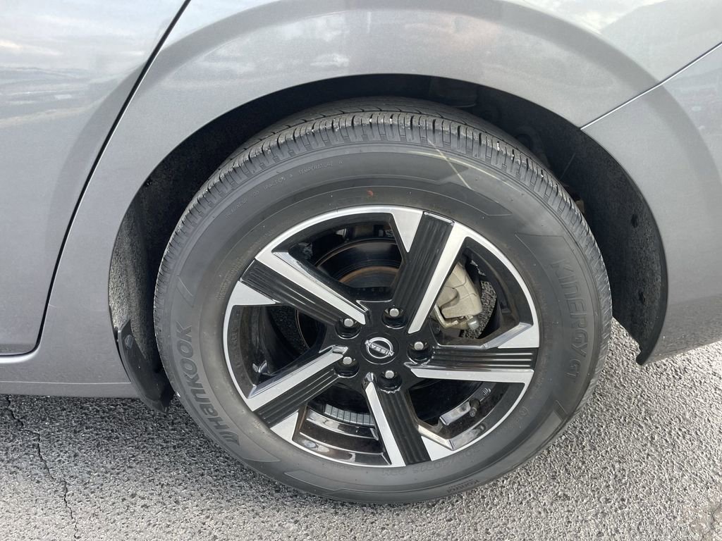 Used 2024 Nissan Sentra SV image 8