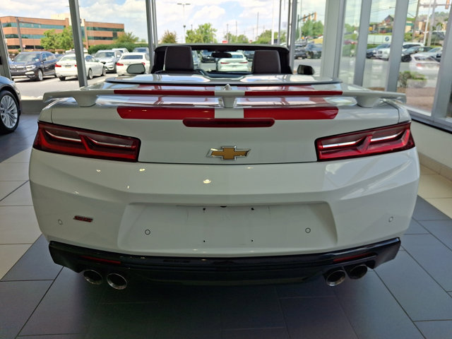 Used 2018 Chevrolet Camaro SS RWD image 5