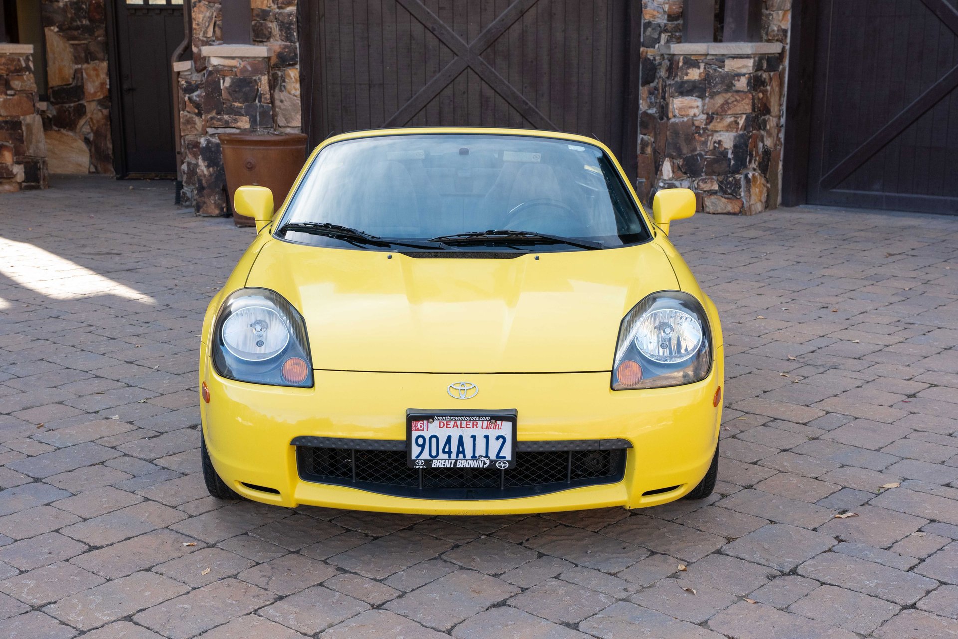 Used 2001 Toyota MR2 image 16