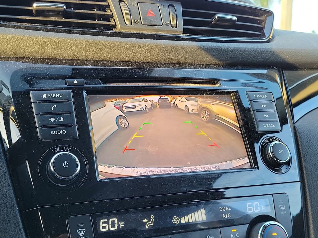 Used 2019 Nissan Rogue Sport SV image 17