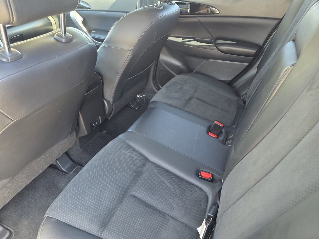 Used 2024 Mitsubishi Eclipse Cross SE image 21