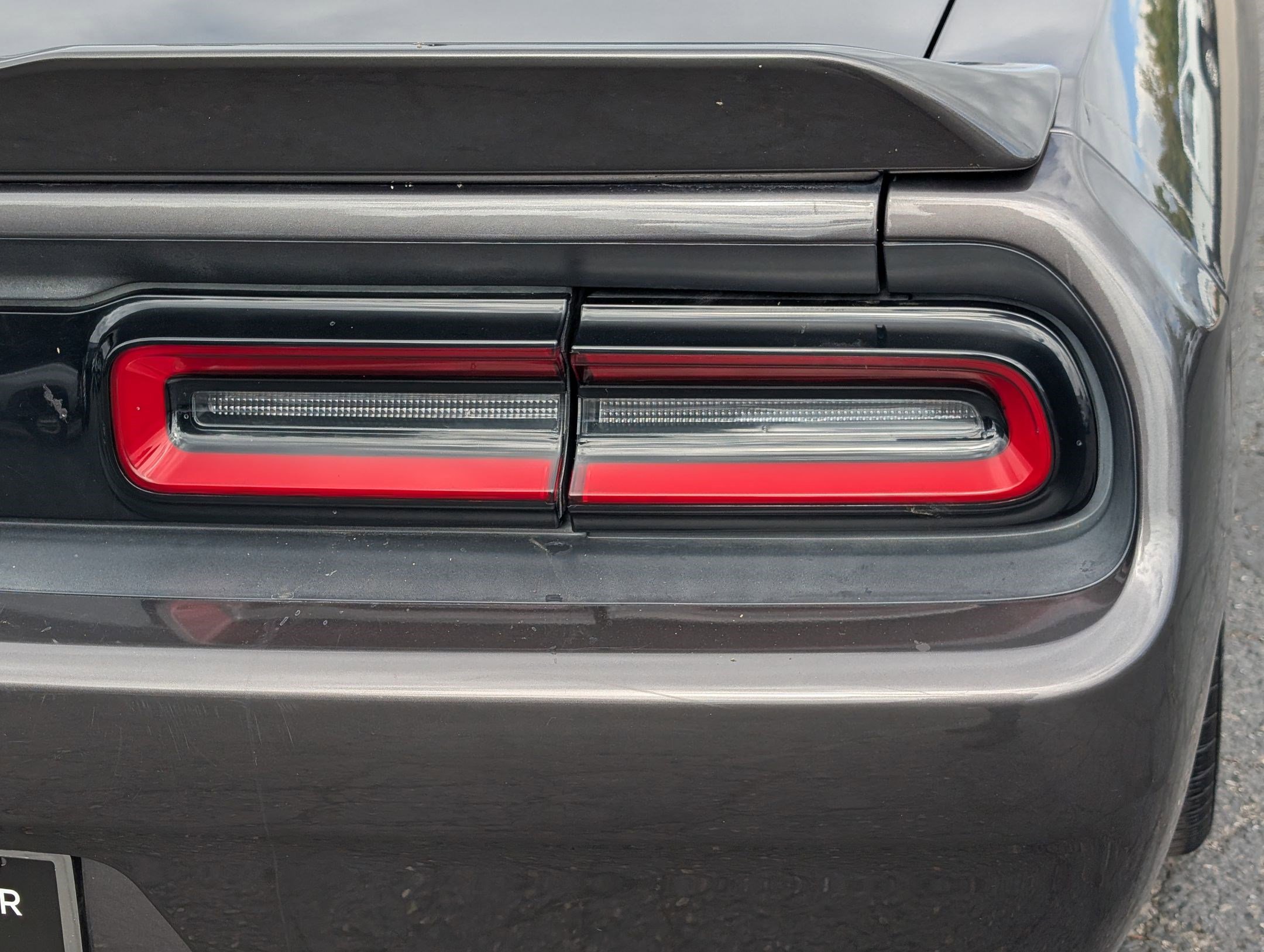 Used 2015 Dodge Challenger R/T Plus RWD image 8