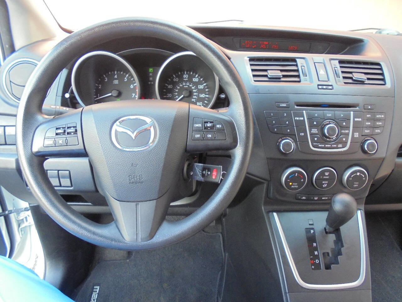 Used 2015 MAZDA MAZDA5 Sport FWD image 17