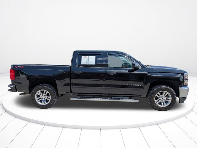 Used 2018 Chevrolet Silverado 1500 LT w/ All Star Edition AWD/4WD image 3