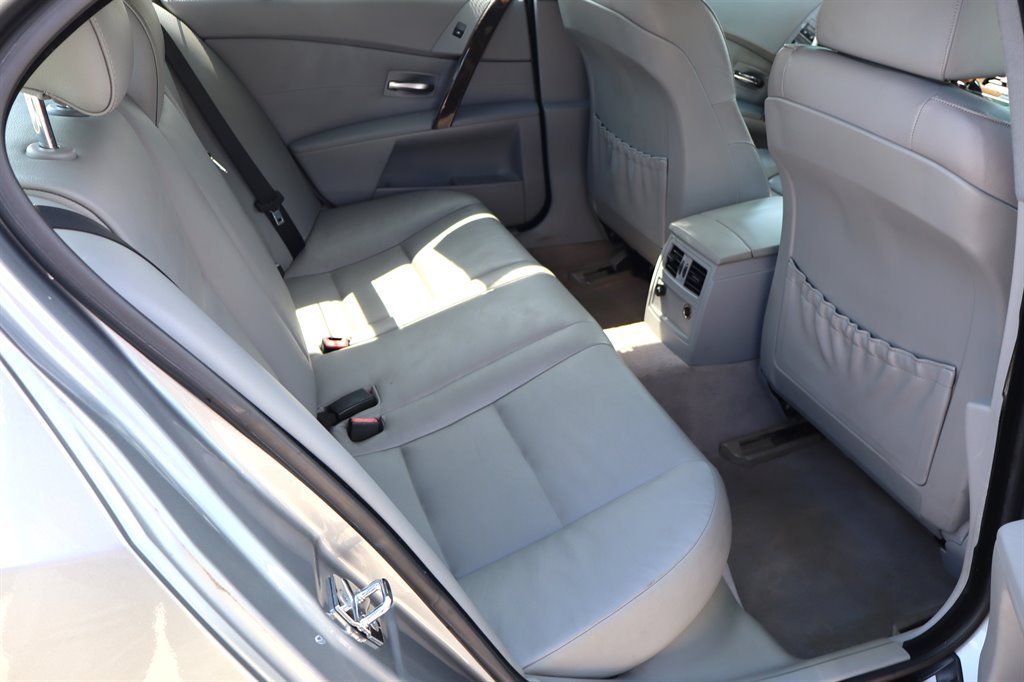 Used 2004 BMW 530i Sedan RWD image 20