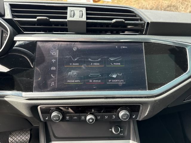 Used 2021 Audi Q3 2.0T Premium image 31