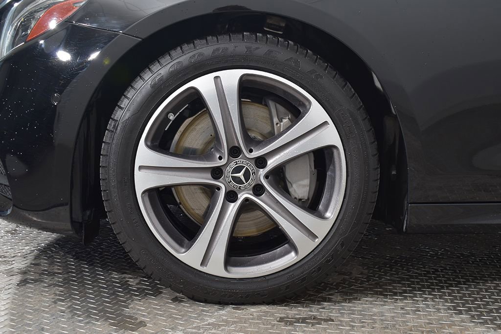 Certified 2020 Mercedes-Benz E 350 4MATIC Sedan image 27