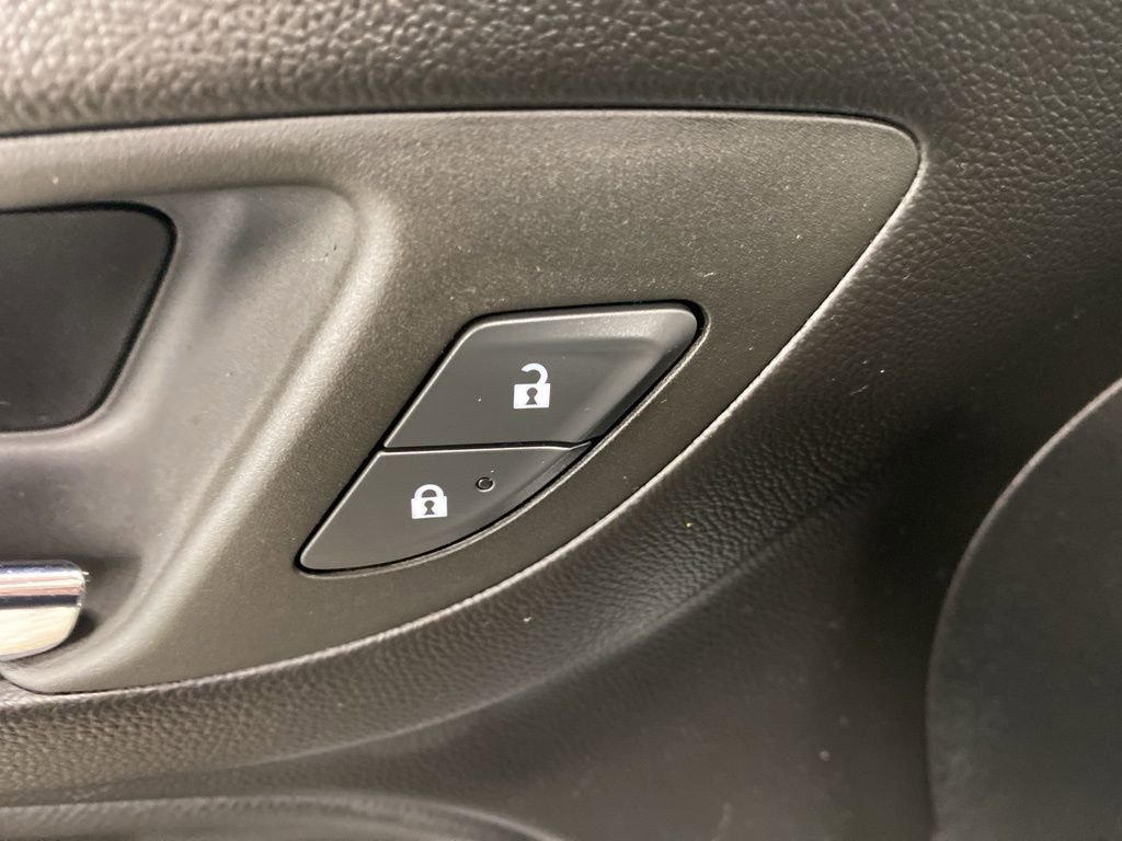 Used 2024 Chevrolet Equinox LT w/ LPO, Floor Liner Package image 29