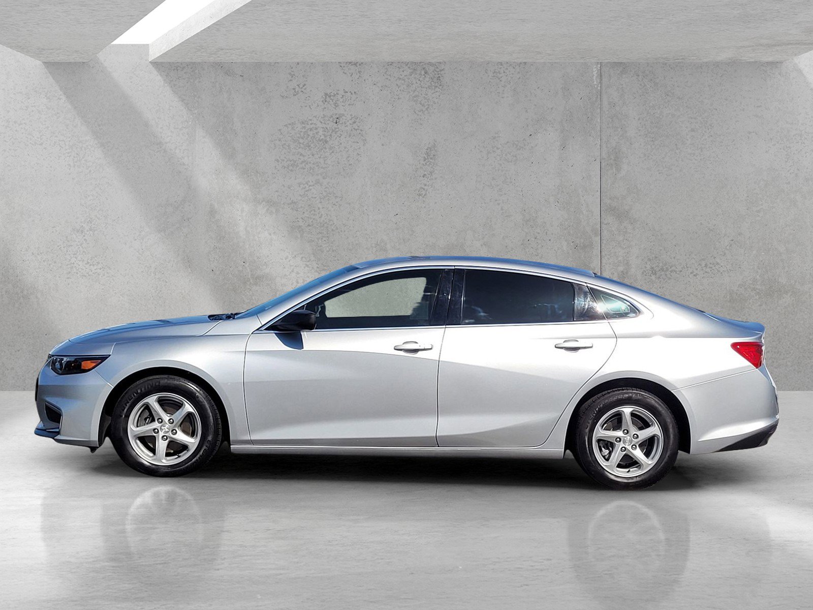 Used 2018 Chevrolet Malibu LS image 7