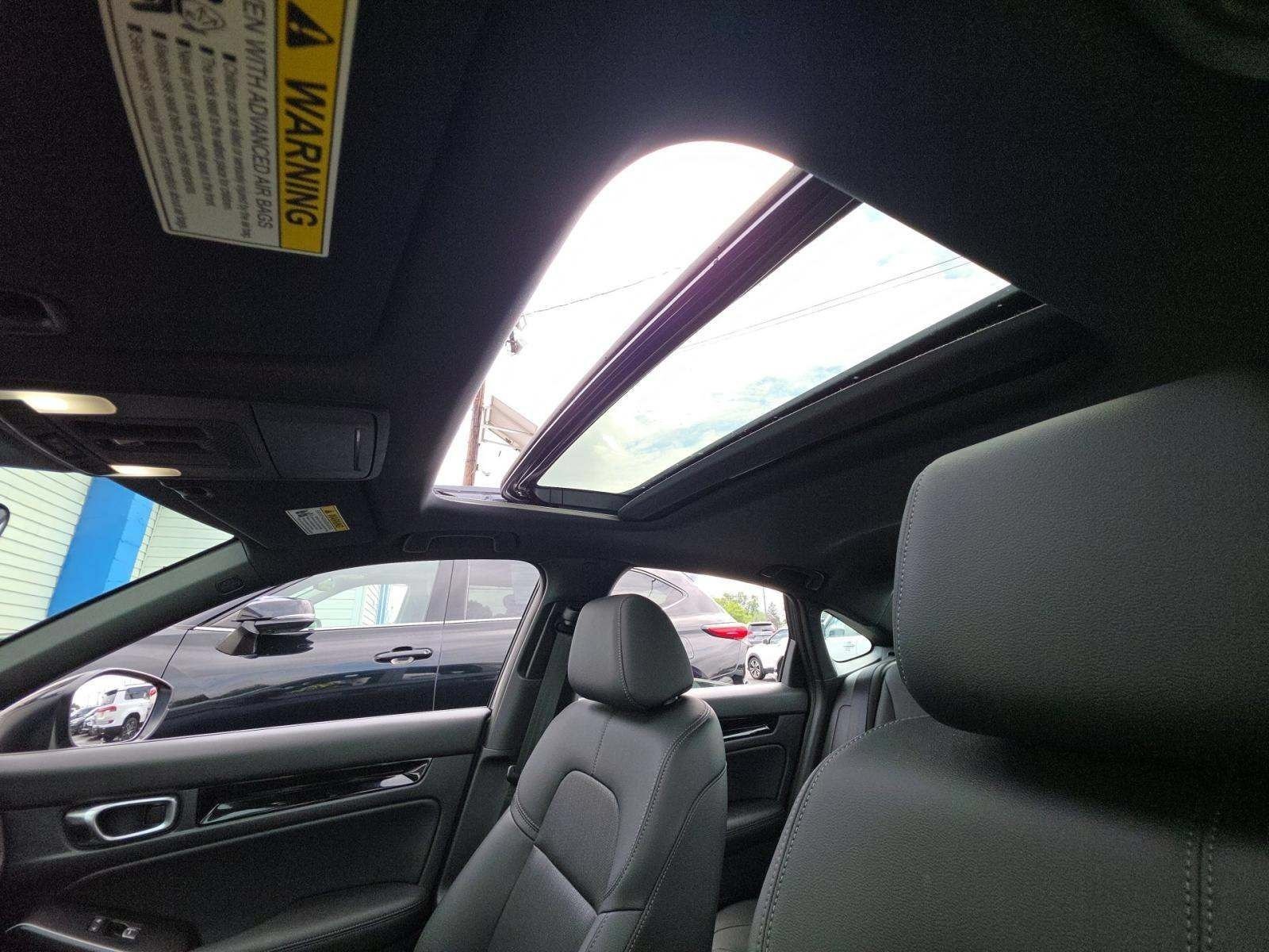 Used 2025 Honda Civic Sport Touring image 9