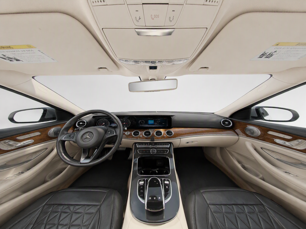 Used 2017 Mercedes-Benz E 300 4MATIC image 13