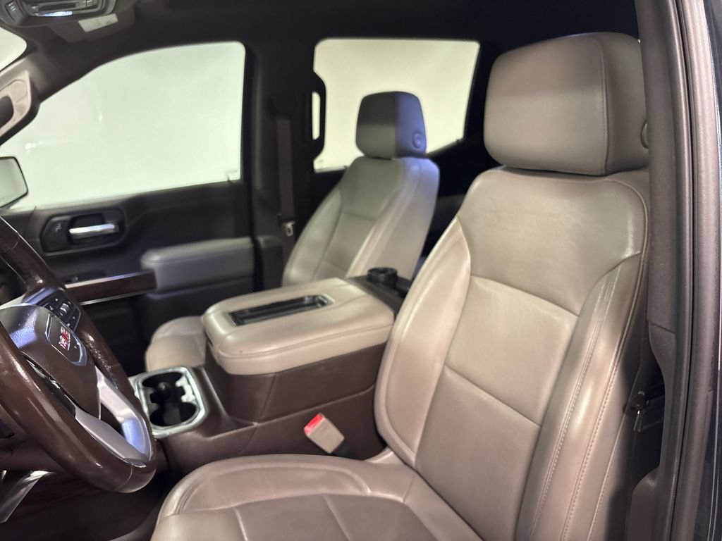 Used 2019 GMC Sierra 1500 SLT w/ SLT Premium Plus Package AWD/4WD image 28