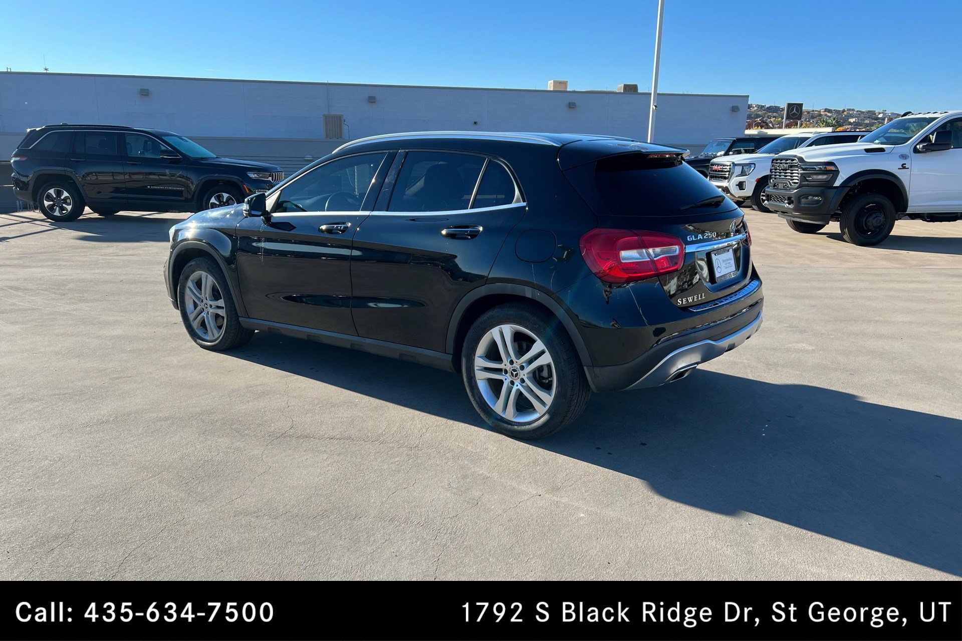 Used 2018 Mercedes-Benz GLA 250 w/ Premium Package image 3
