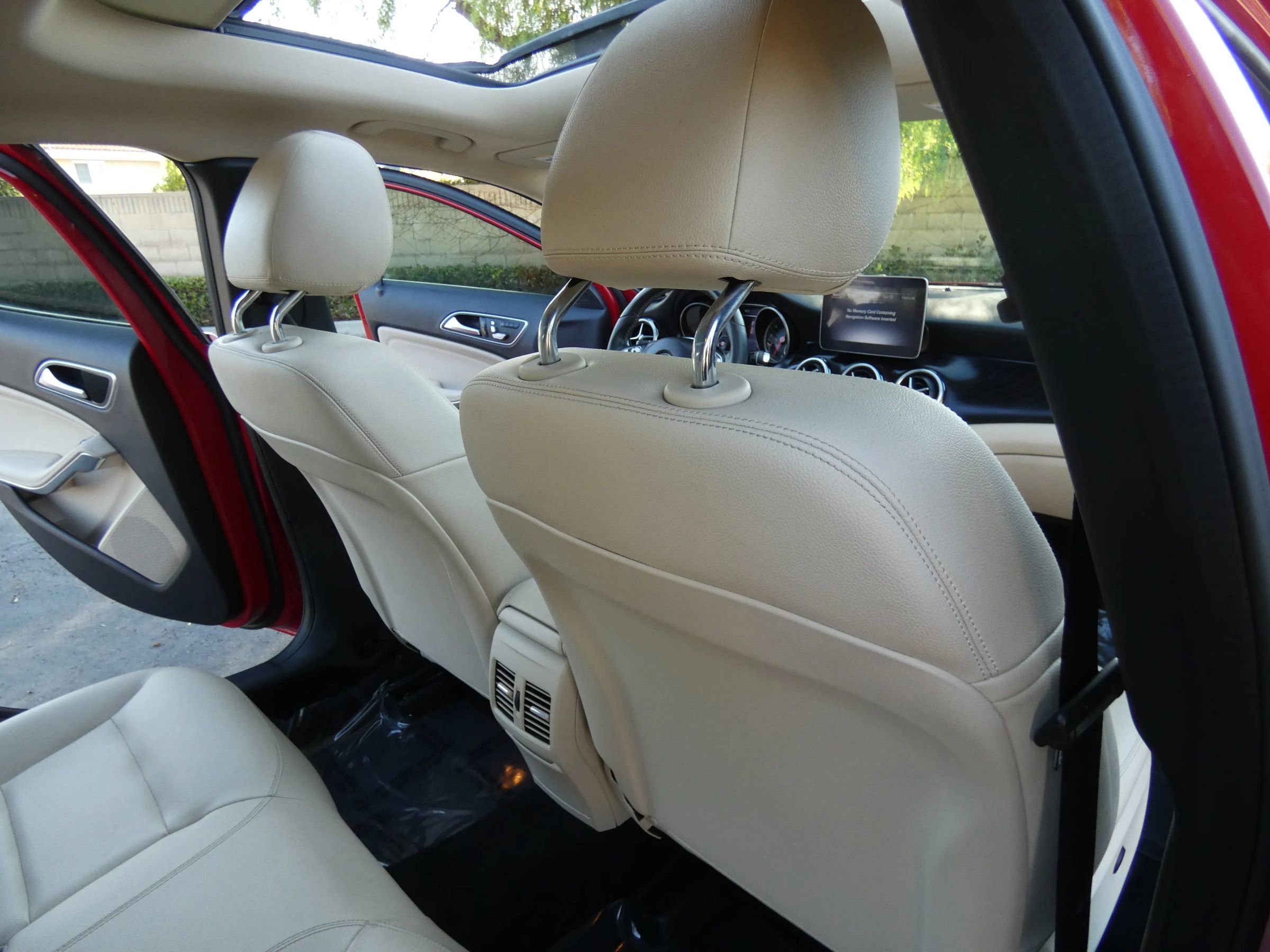 Used 2019 Mercedes-Benz GLA 250 image 41