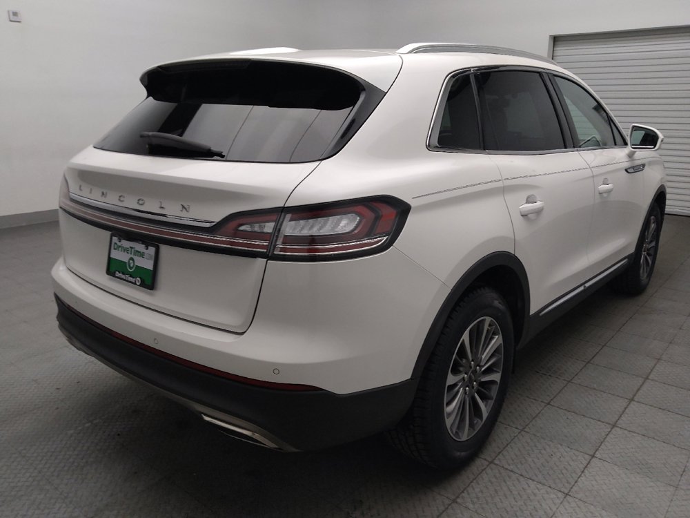 Used 2021 Lincoln Nautilus FWD w/ Equipment Group 101A image 9