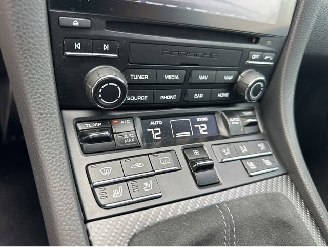 Used 2017 Porsche 911 Carrera S image 24