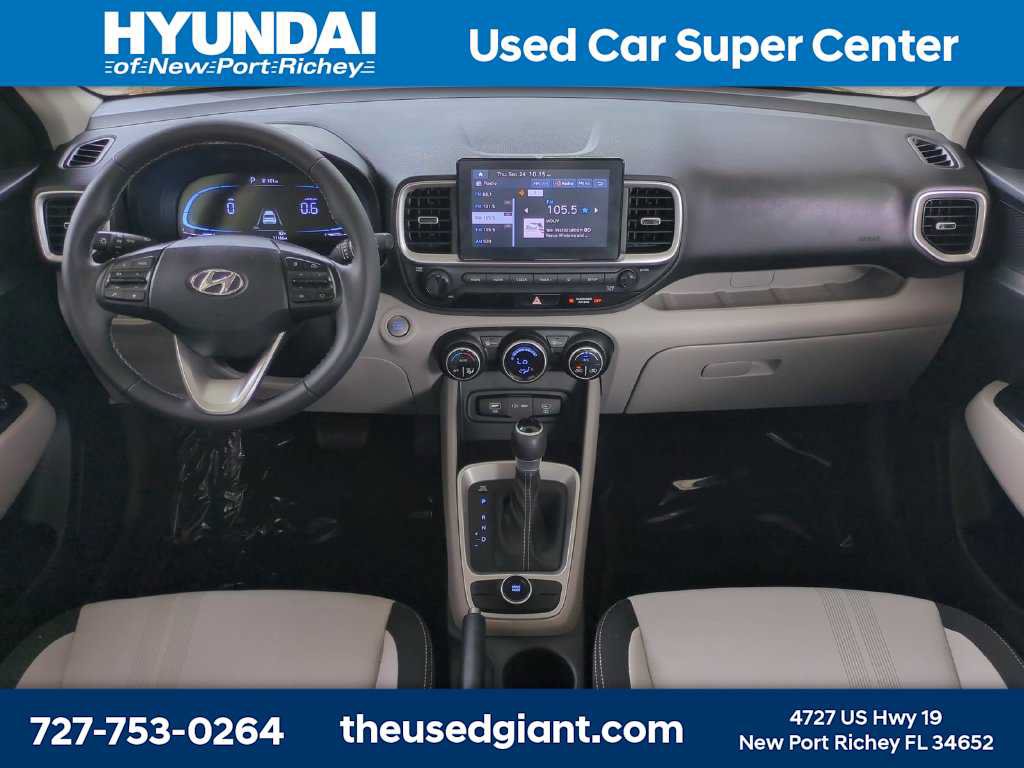 Certified 2024 Hyundai Venue SEL FWD image 16