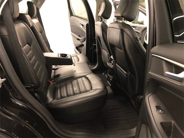 Used 2023 Ford Edge SEL w/ Convenience Package image 32