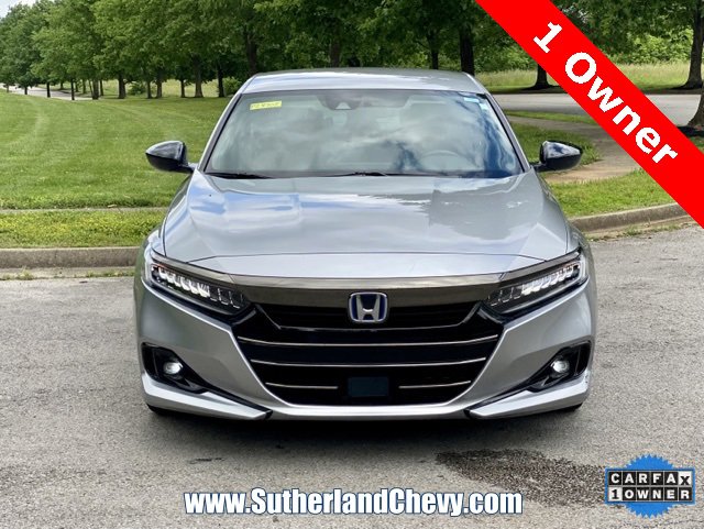 Used 2022 Honda Accord Sport image 2