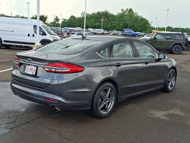Certified 2018 Ford Fusion SE FWD image 6