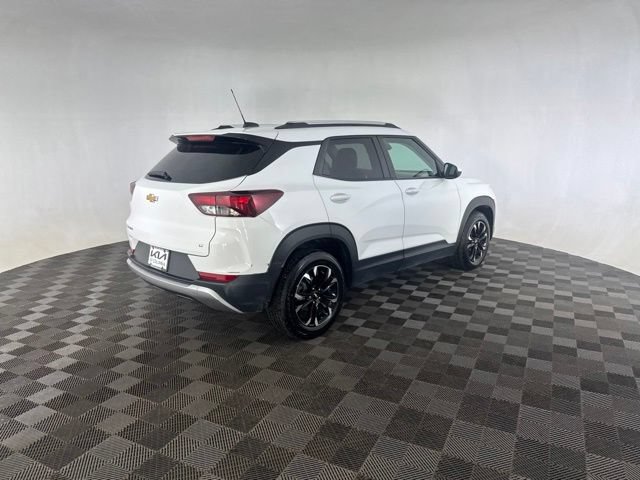 Used 2023 Chevrolet TrailBlazer LT FWD image 7