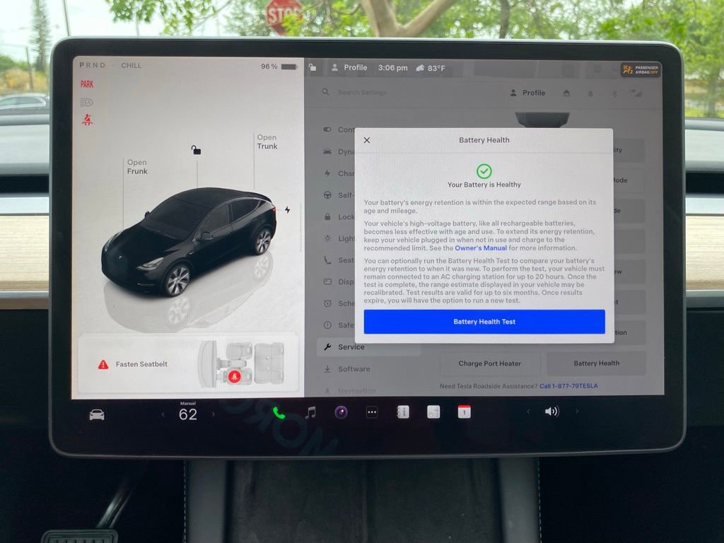 Used 2023 Tesla Model Y 2WD image 22