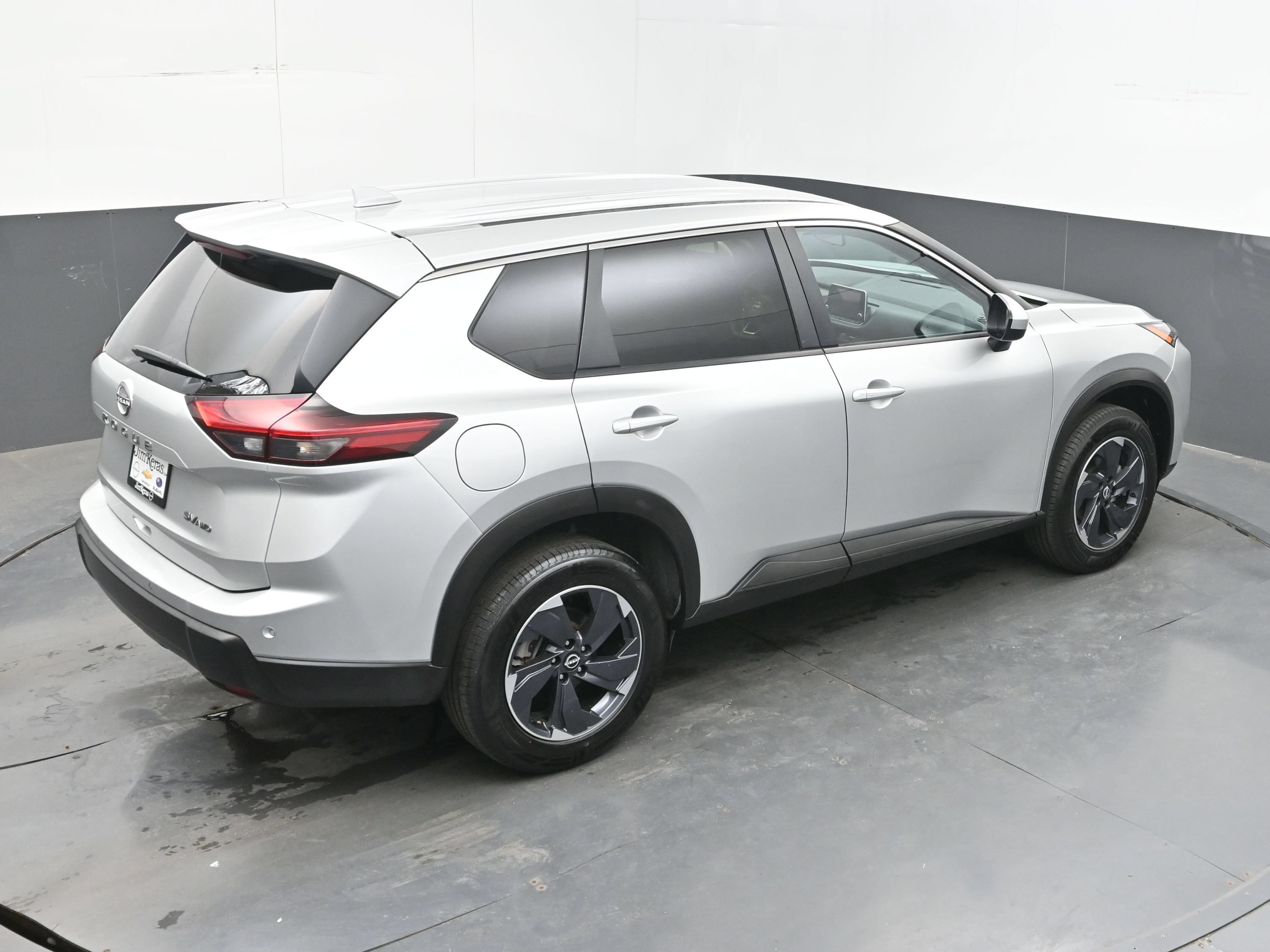 Certified 2024 Nissan Rogue SV AWD/4WD image 36