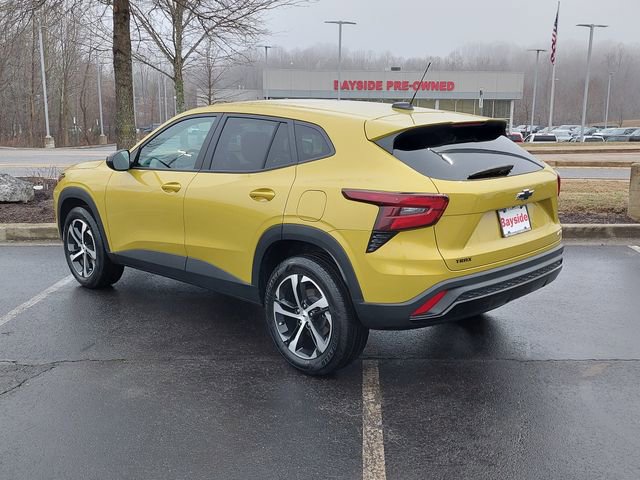 Used 2024 Chevrolet Trax RS image 15