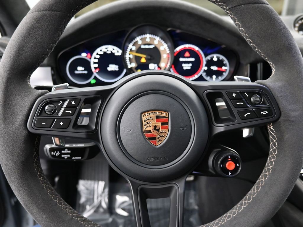 Used 2023 Porsche Cayenne Turbo GT image 28