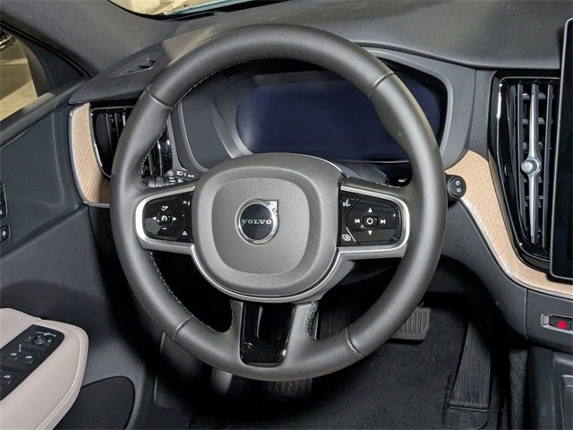 New 2026 Volvo XC60 B5 Plus w/ Protection Package Premier image 17