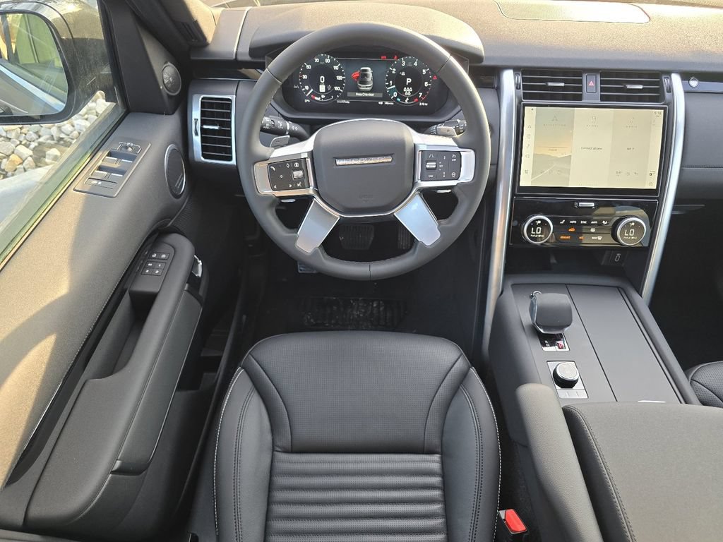 New 2026 Land Rover Discovery S AWD/4WD image 35