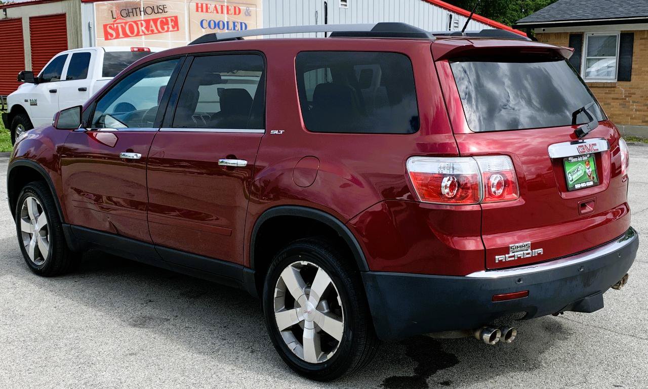 Used 2011 GMC Acadia SLT FWD image 3
