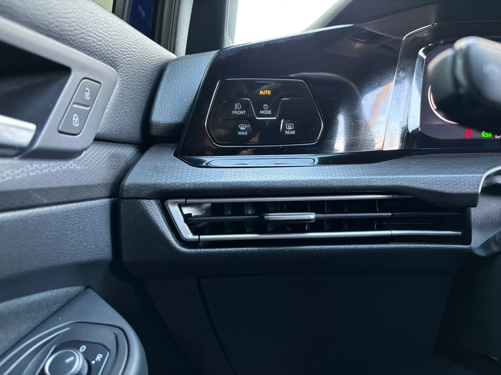 Used 2022 Volkswagen GTI S FWD image 26