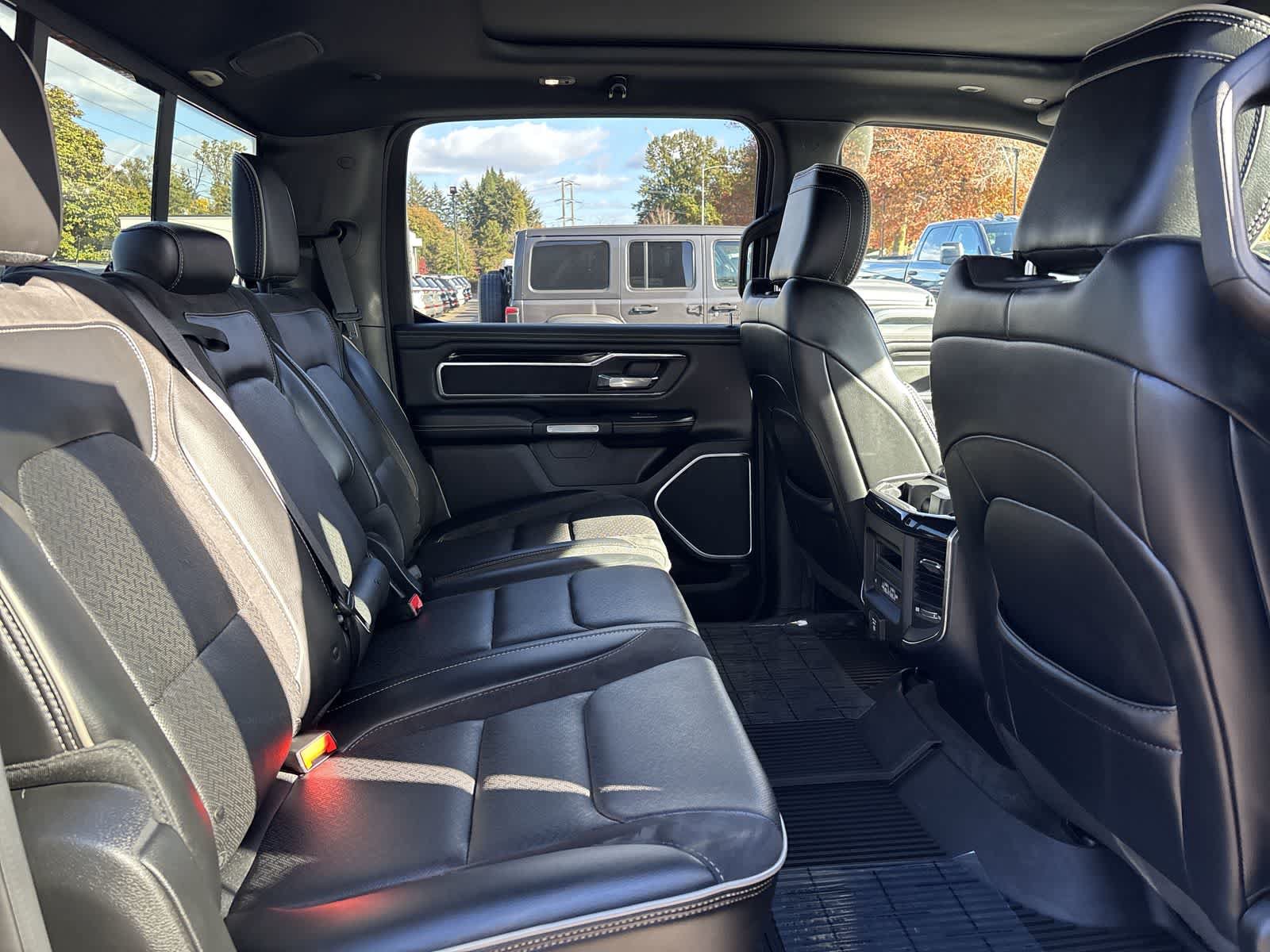 Certified 2019 RAM 1500 Laramie AWD/4WD image 6