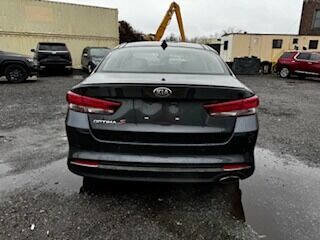 Used 2018 Kia Optima S w/ Pano Sport Package image 4