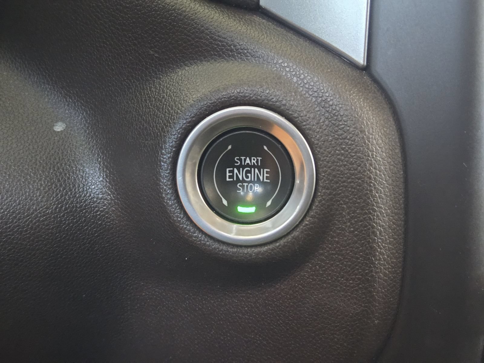 Used 2019 Chevrolet Silverado 1500 LTZ AWD/4WD image 19