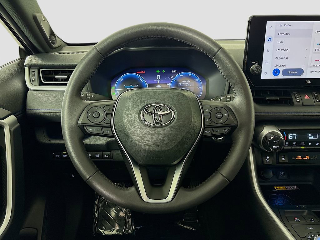 Used 2023 Toyota RAV4 XSE AWD/4WD image 13