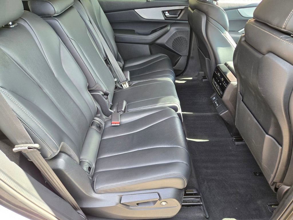 Certified 2024 Acura MDX FWD w/ Technology Package image 20
