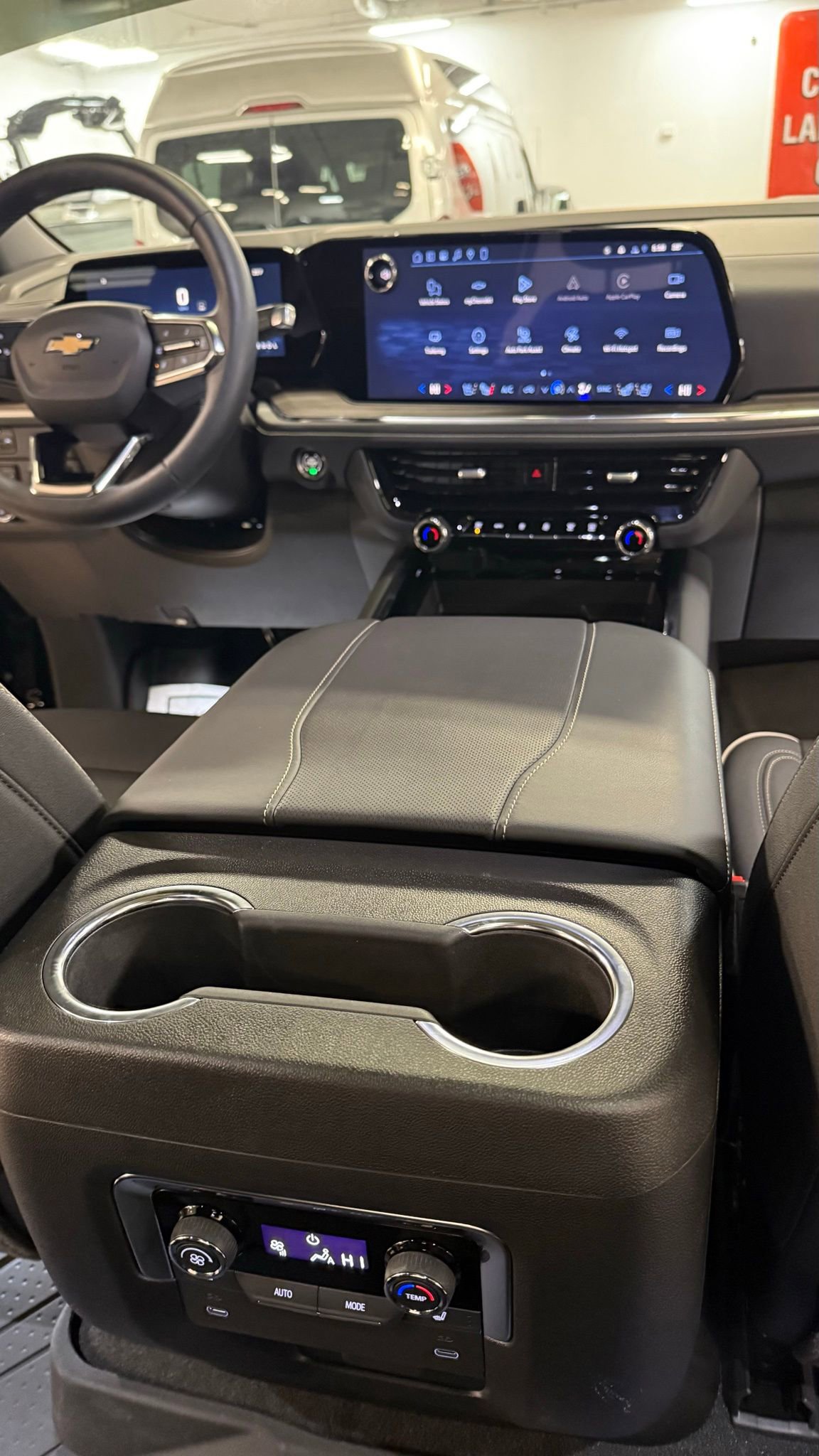 Used 2026 Chevrolet Tahoe Premier w/ Sun And Tow Package image 35