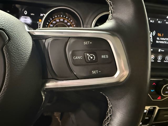 Used 2018 Jeep Wrangler Unlimited Sahara w/ Uconnect 4C Nav & Sound Group image 11