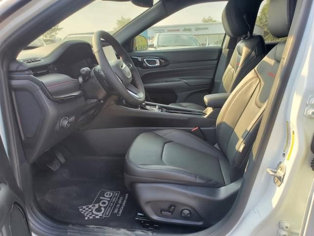 New 2025 Jeep Compass Trailhawk w/ Trailhawk Elite Group image 8