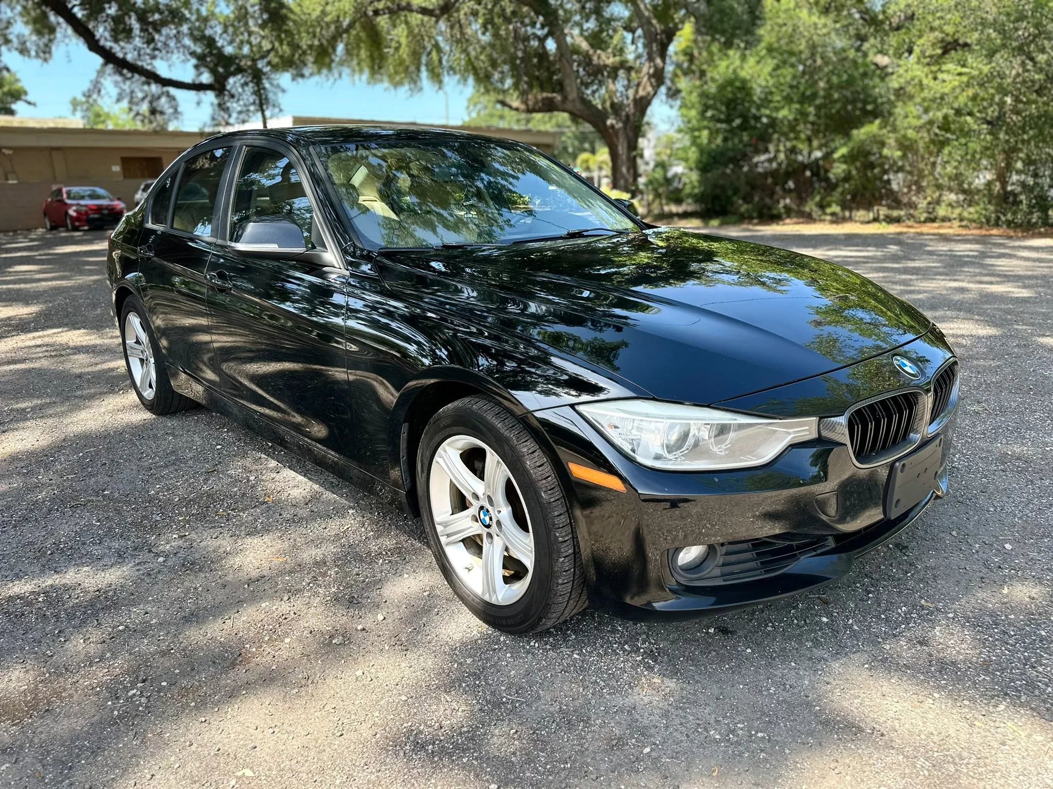 Used 2014 BMW 328i xDrive Sedan AWD/4WD image 3