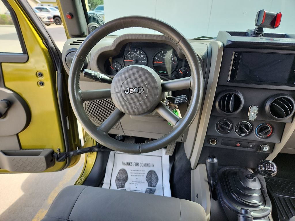 Used 2008 Jeep Wrangler X AWD/4WD image 15
