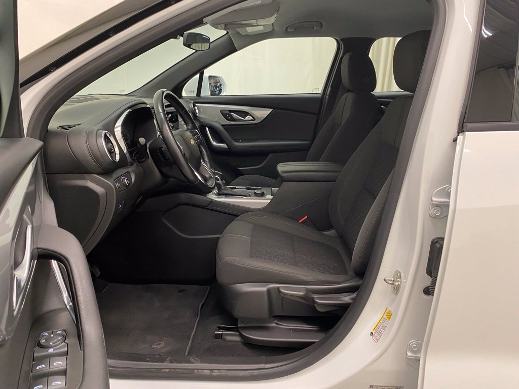 Used 2019 Chevrolet Blazer L FWD image 14