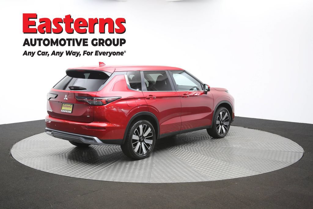 Used 2025 Mitsubishi Outlander SE AWD/4WD image 42