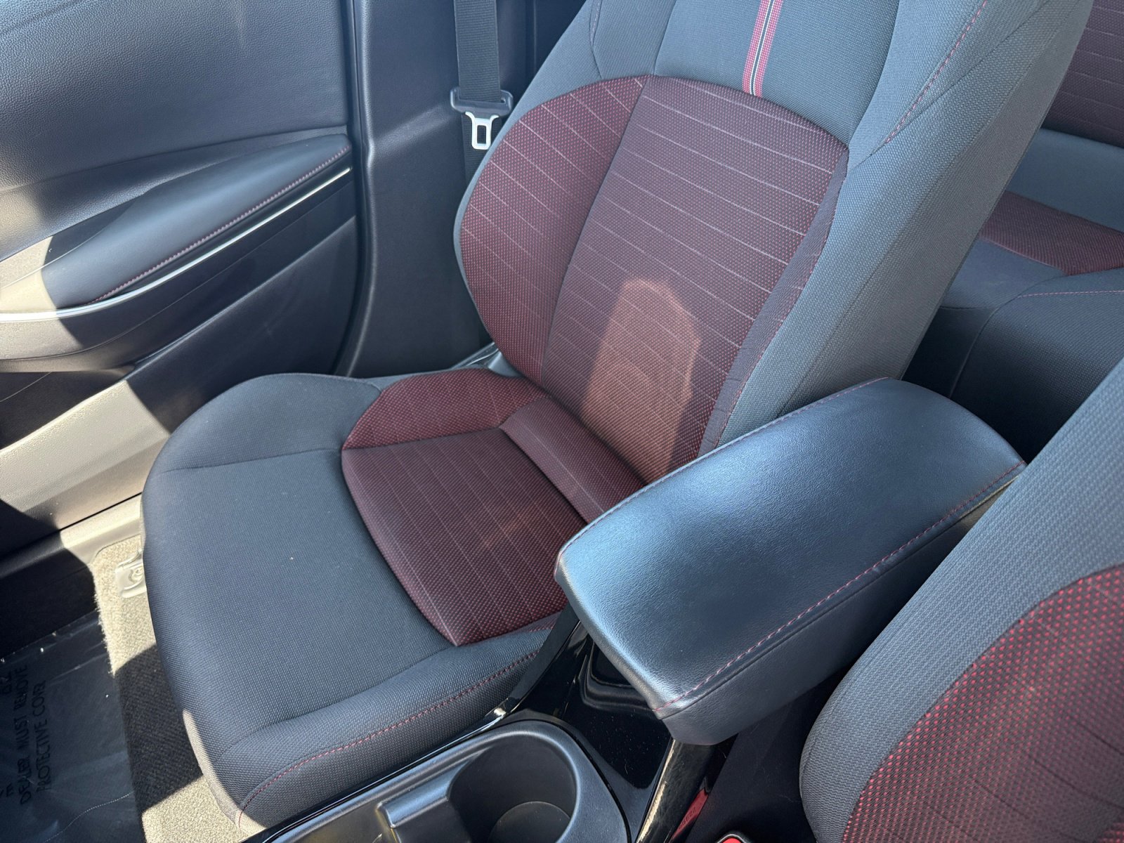 Used 2023 Toyota Corolla SE FWD image 14