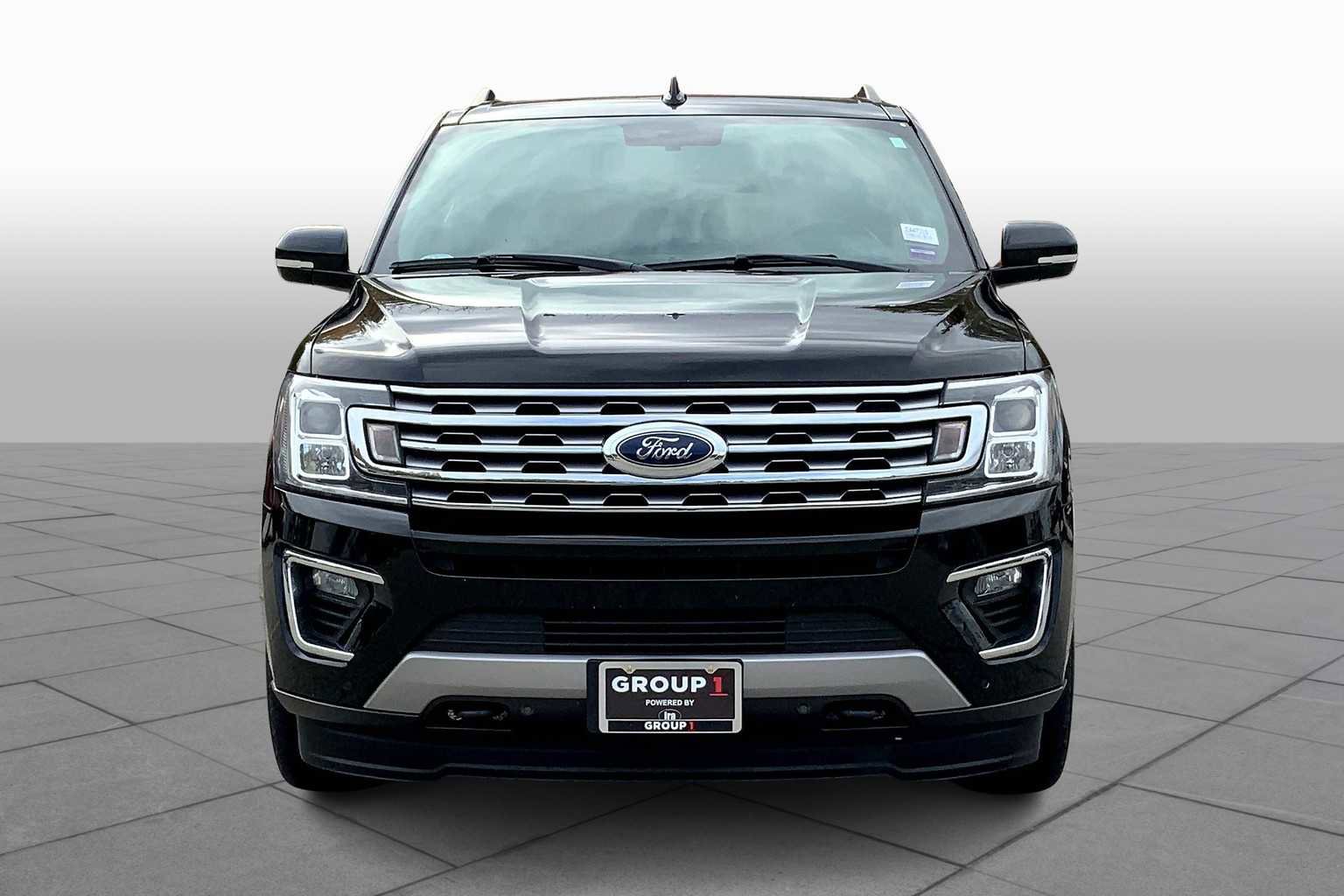 Used 2018 Ford Expedition Limited image 3